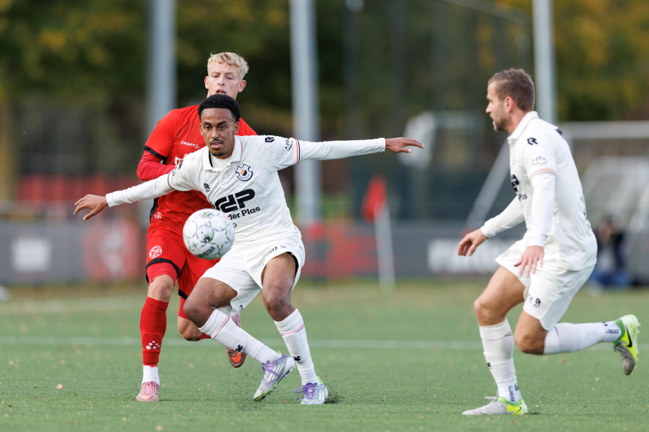 Aaron Menelik verlaat VV Katwijk per direct