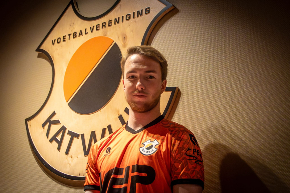 Justin Bakker ook volgend seizoen bij VV Katwijk