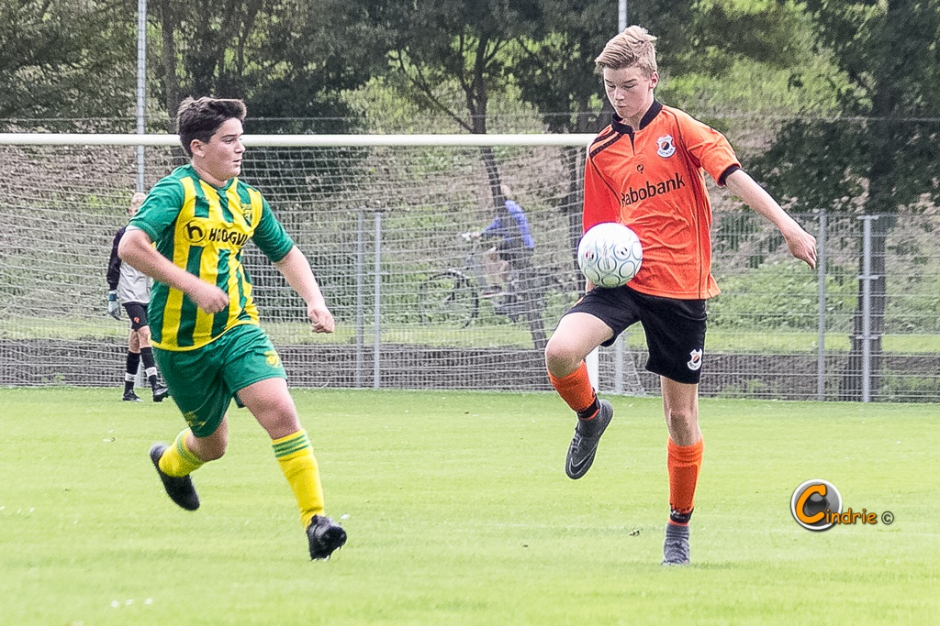 8-9-2018 Katwijk JO15-2 _ Voorschoten'97 JO15-3