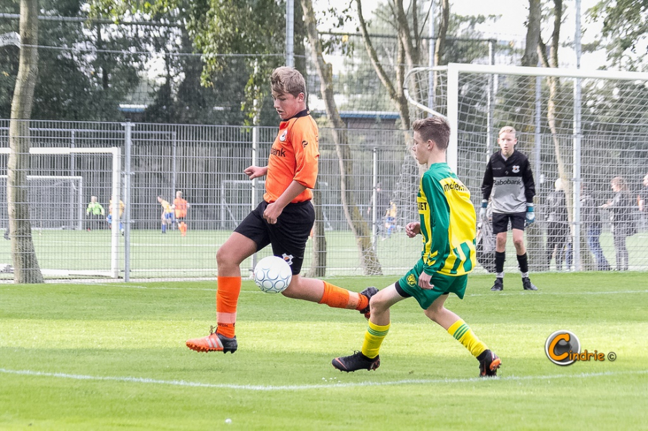 8-9-2018 Katwijk JO15-2 _ Voorschoten'97 JO15-3