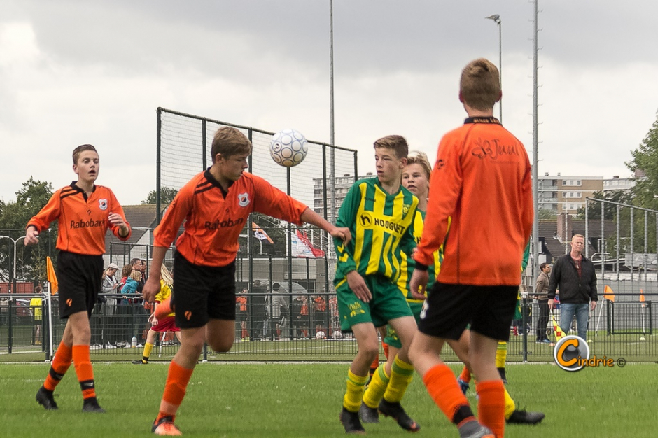 8-9-2018 Katwijk JO15-2 _ Voorschoten'97 JO15-3