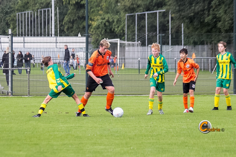 8-9-2018 Katwijk JO15-2 _ Voorschoten'97 JO15-3